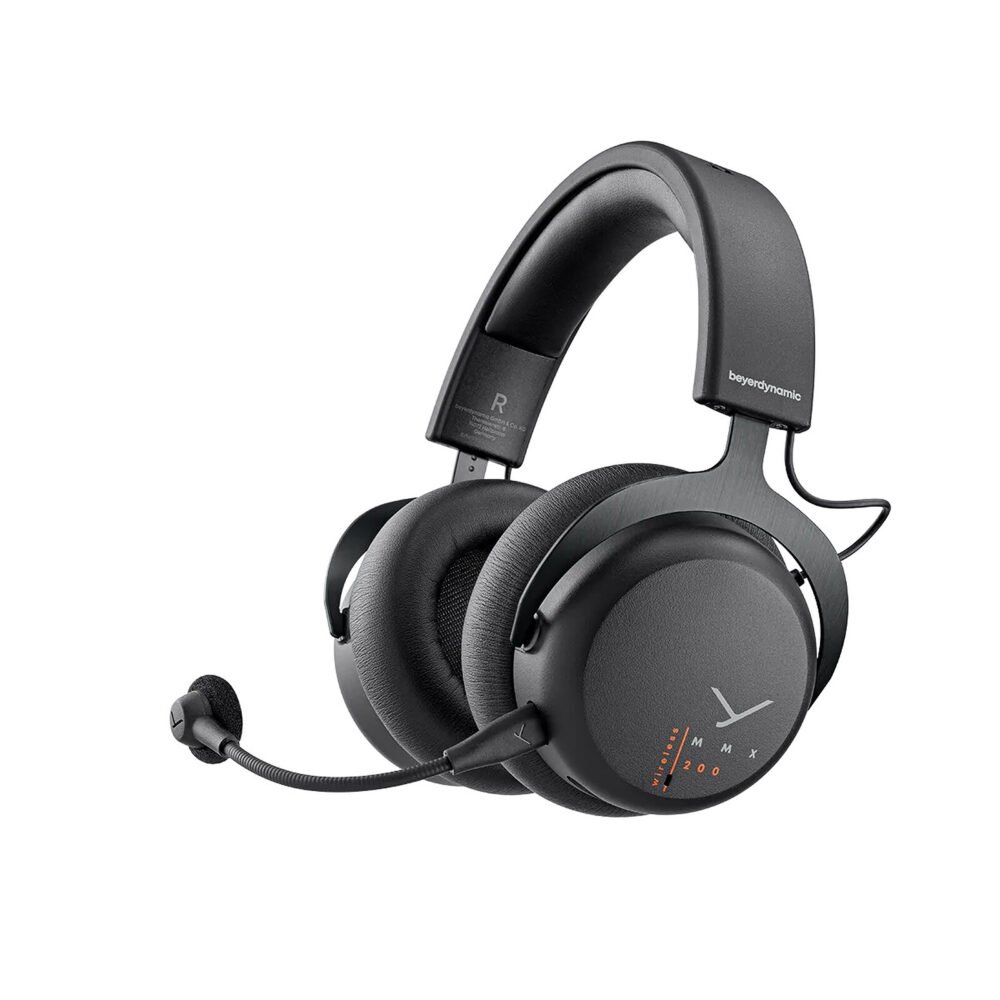 Beyerdynamic MMX 200 Noir 1 Beyerdynamic MMX 200 Noir